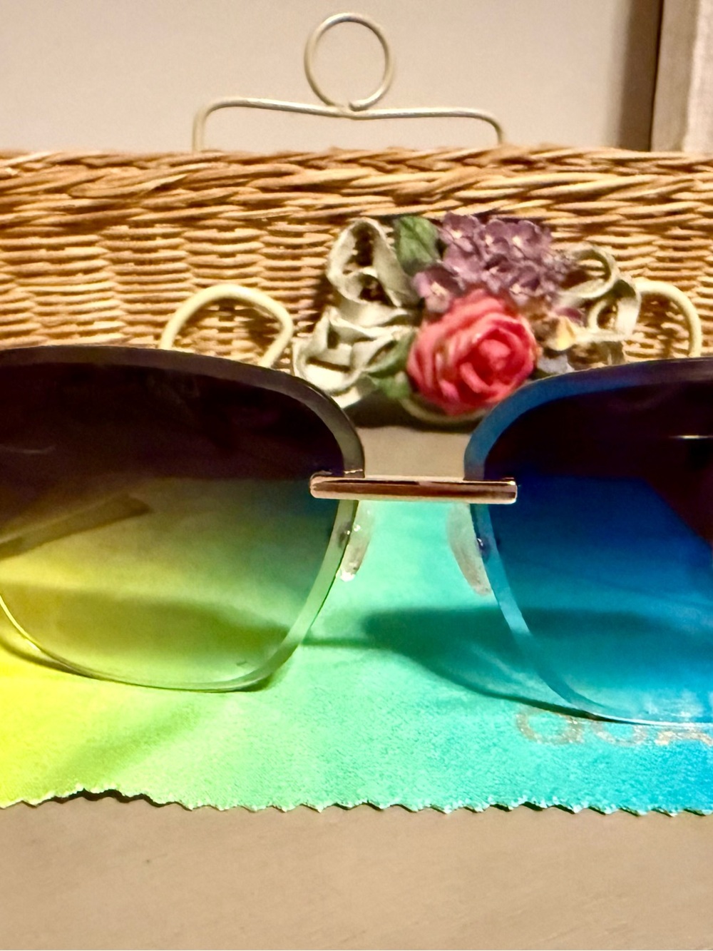 Quay Australia x Saweetie “No Cap” Gradient Women’s Sunglasses